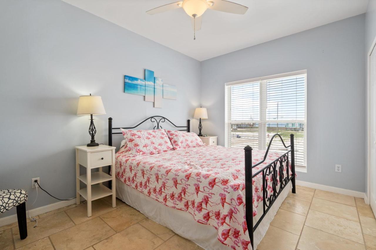 Marisol - Pet Friendly And Gulf Front! Enjoy The Large Deck With Amazing Views! Home 多芬岛 外观 照片